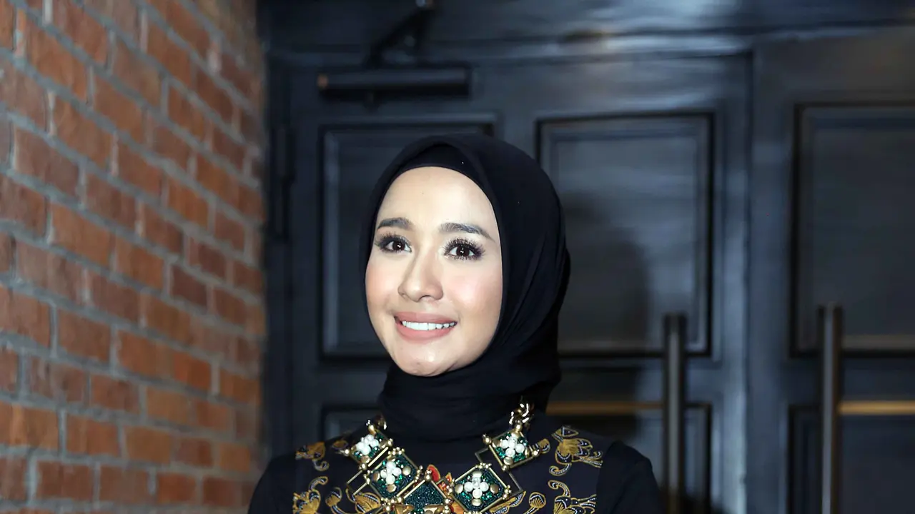 [Bintang] Laudya Cynthia Bella