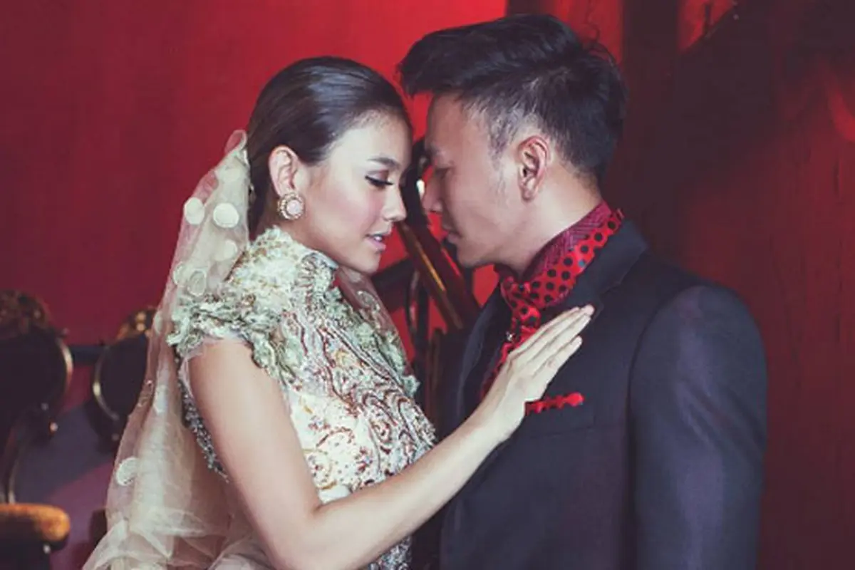 [Bintang] Agnes Monica dan Wijaya Saputra