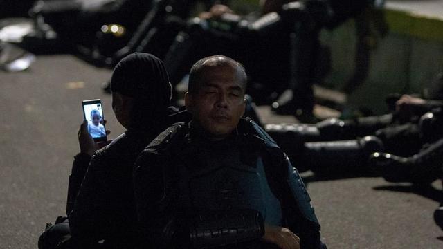 Viral Polisi Video Call Anak, Warganet Terenyuh