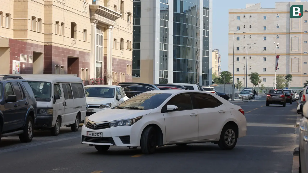 Mobil Taksi Online di Qatar