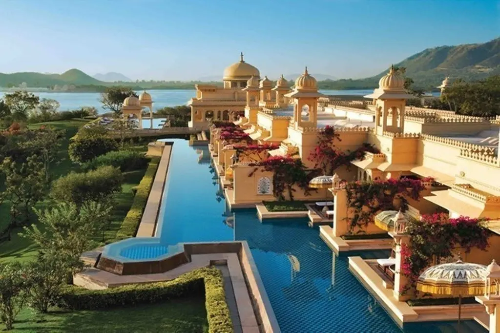 The Oberoi Udaivilas, Udaipur, India. (Sumber foto: lifebuzzcom)
