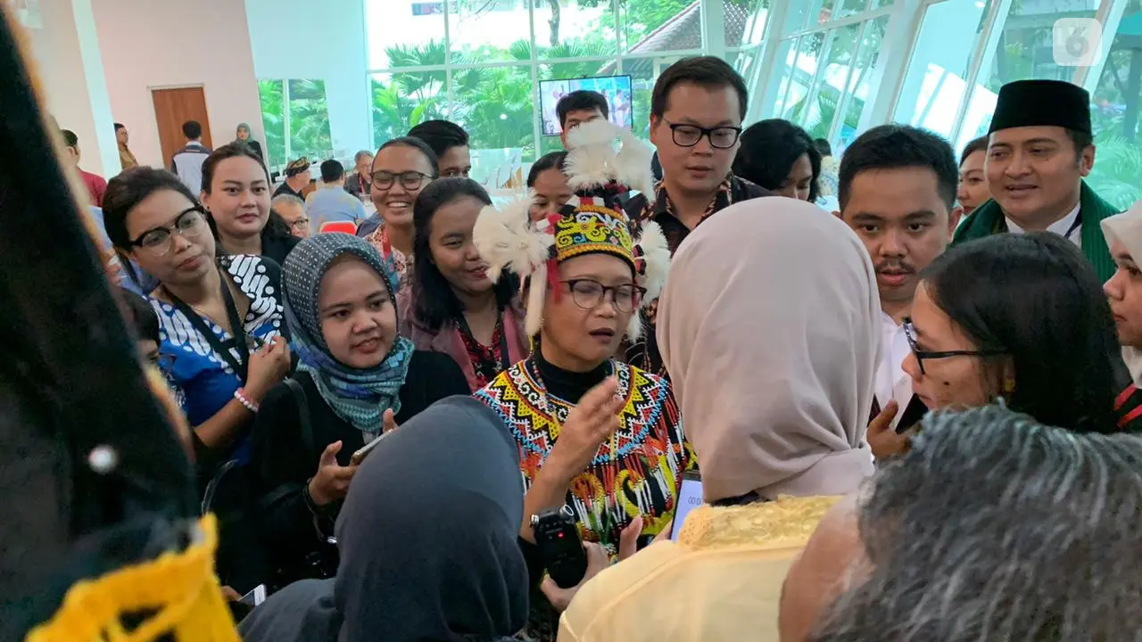 Menlu Retno Marsudi berkata konflik AS-Iran bisa menyebar luas. Ia berharap kedua negara bisa menahan diri.