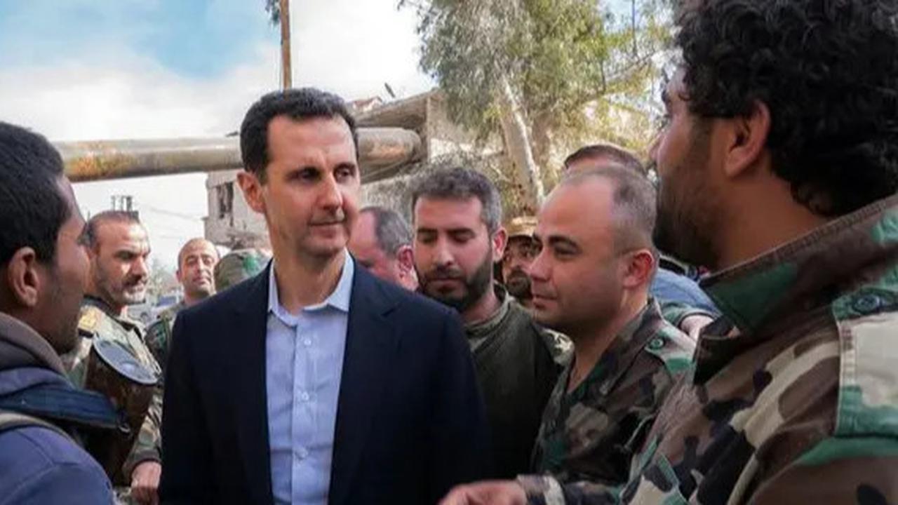 Indonesia Serukan Transisi Damai di Suriah Setelah Jatuhnya Pemerintahan Bashar Al-Assad