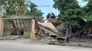 Hotel Cayimite yang rusak setelah gempa bumi di Les Cayes, Haiti, Sabtu (14/8/2021). Wilayah Negara Haiti diguncang gempa berkekuatan magnitudo 7,1 pada Sabtu, 14 Agustus 2021 pukul 08.29.10 waktu setempat yang menewaskan lebih dari 300 jiwa. (AP Photo/Delot Jean)
