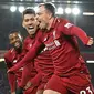 2. Keunggulan Liverpool - Liverpool tampil begitu perkasa dihadapan pendukungnya sendiri. Jelang laga, Liverpool unggul 16 poin dari man United yang berada di peringkat keenam. (AFP/Paul Ellis)