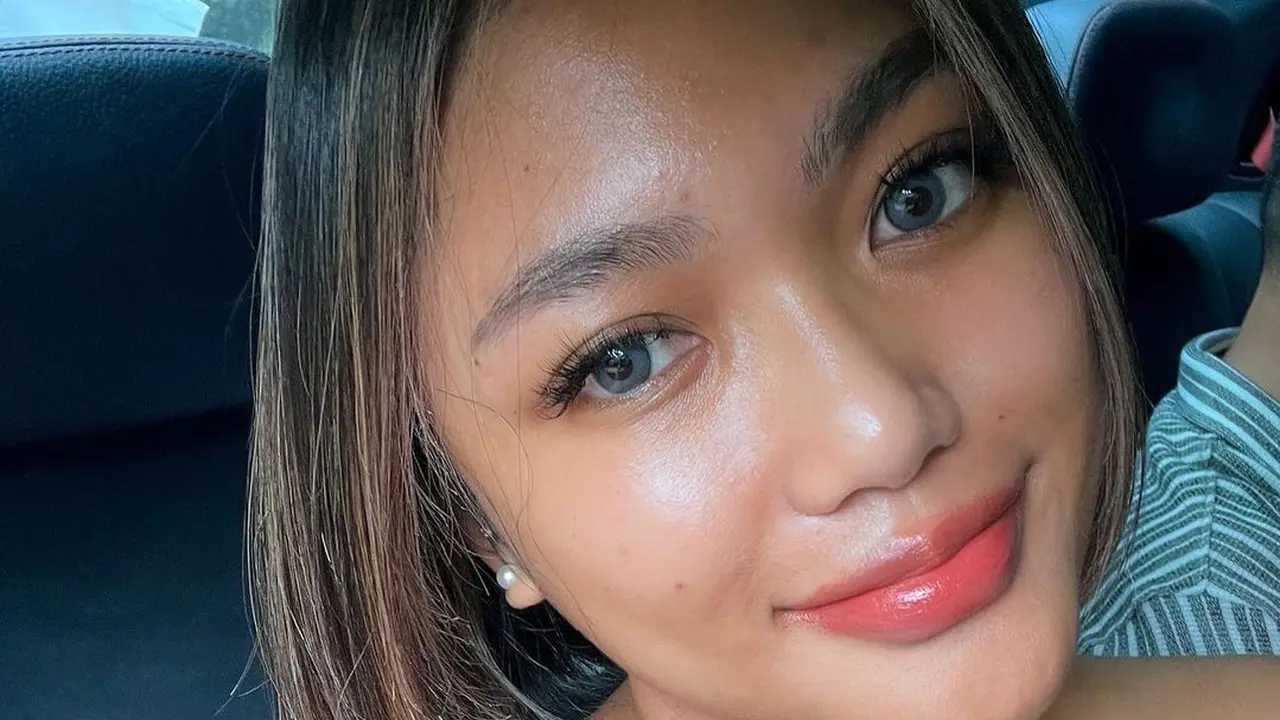 Cara Unik Marion Jola Rayakan Hari Perempuan Internasional, Seharian Kerja Tanpa Make Up Sama Sekali