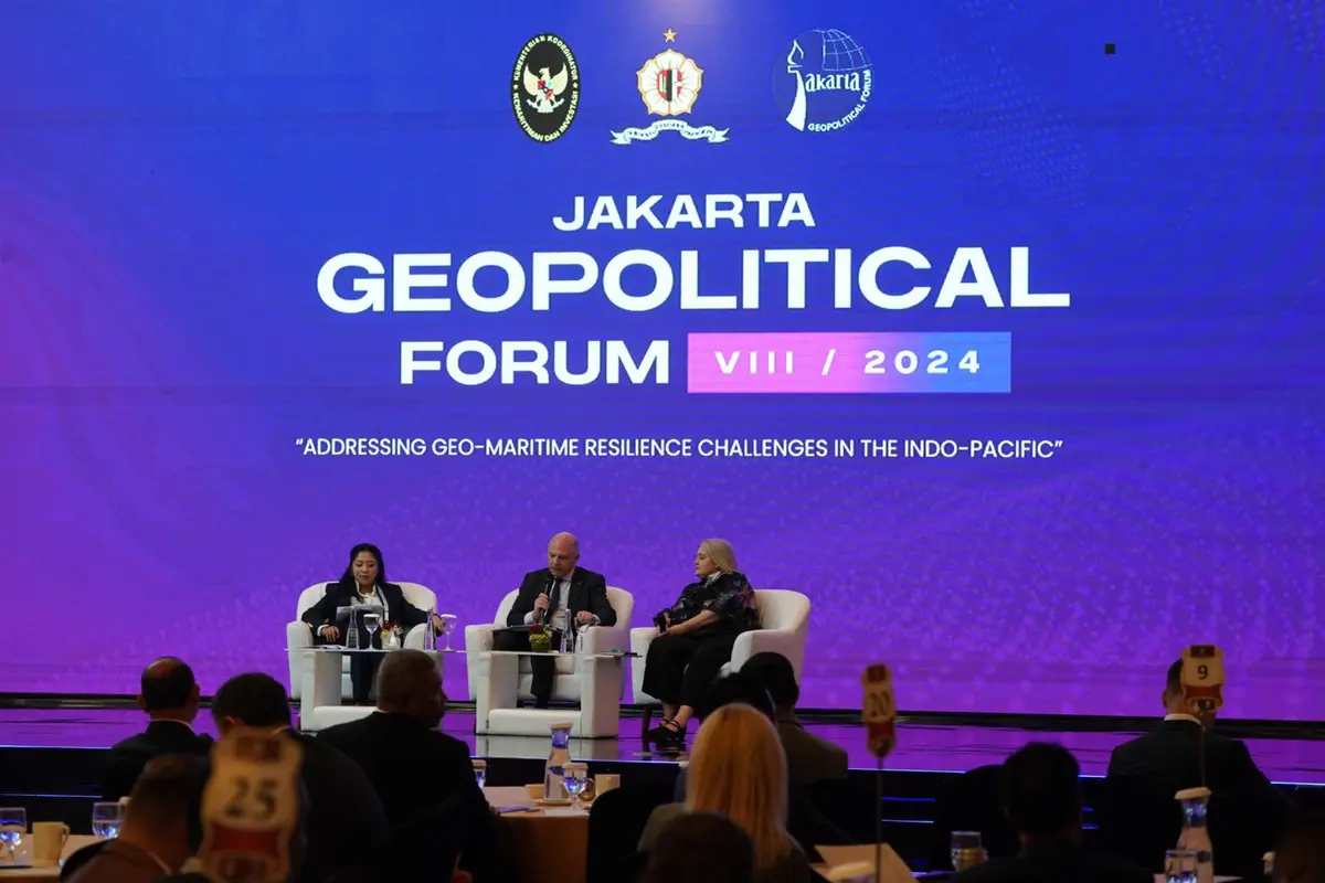 Kemenko Marves bersama Lemhanas telah menyelenggarakan Jakarta Geopolitical Forum (JGF) ke-8 berfokus pada isu geopolitik dan maritim.