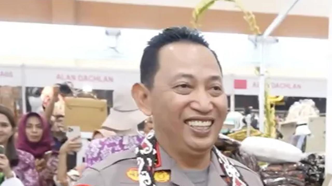 Momen Kapolri Datang ke Bazar UMKM: Mana yang Harus Saya Endorse