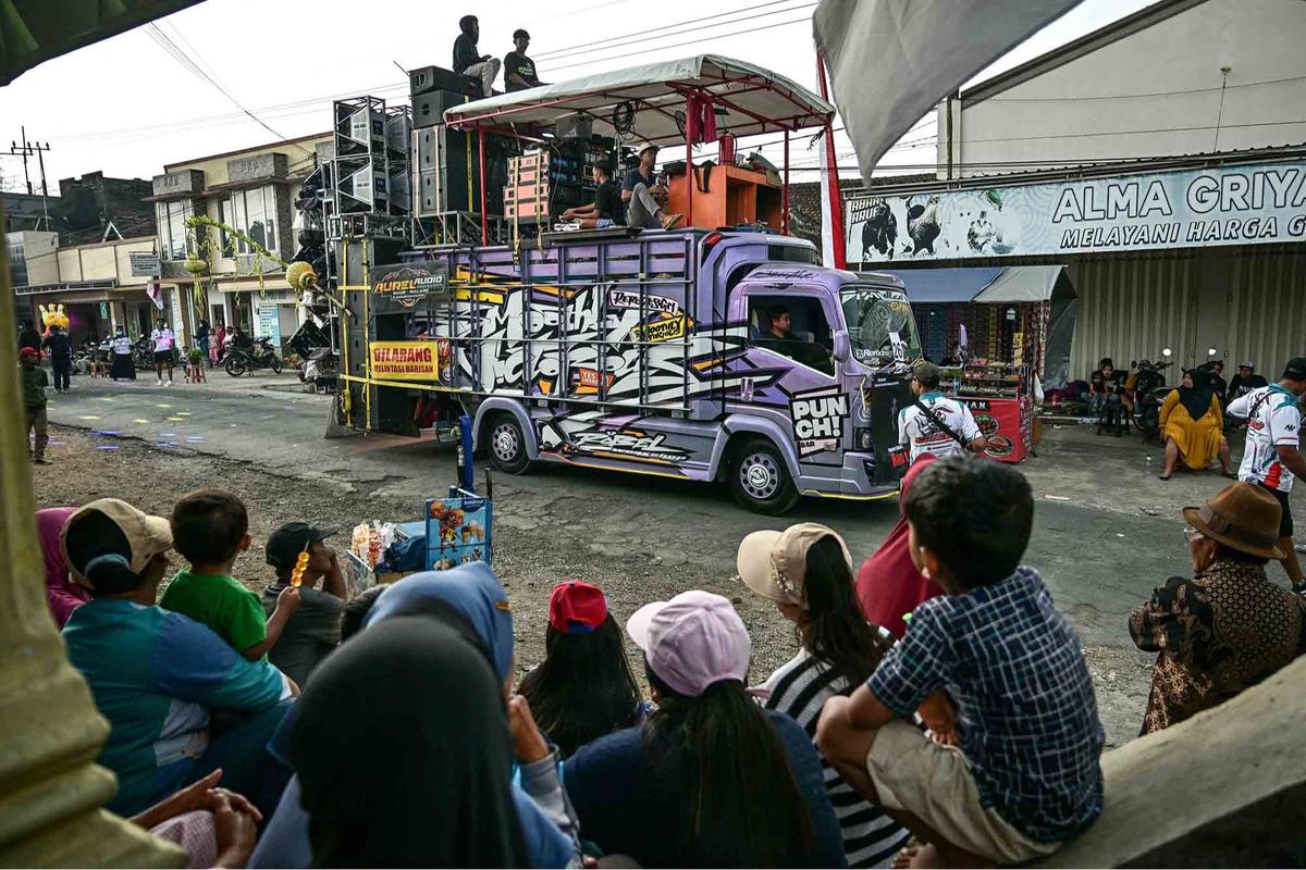 FOTO: Sound Horeg, Antara Hiburan Rakyat dan Kontroversi