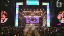 Tulus tampil mengguncang malam pertama gelaran KapanLagi Buka Bareng BRI Festival 2025. (Liputan6.com/Angga Yuniar)