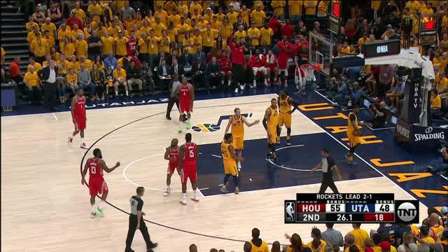 Berita video game recap NBA 2017-2018 antara Houston Rockets melawan Utah Jazz dengan skor 100-87.