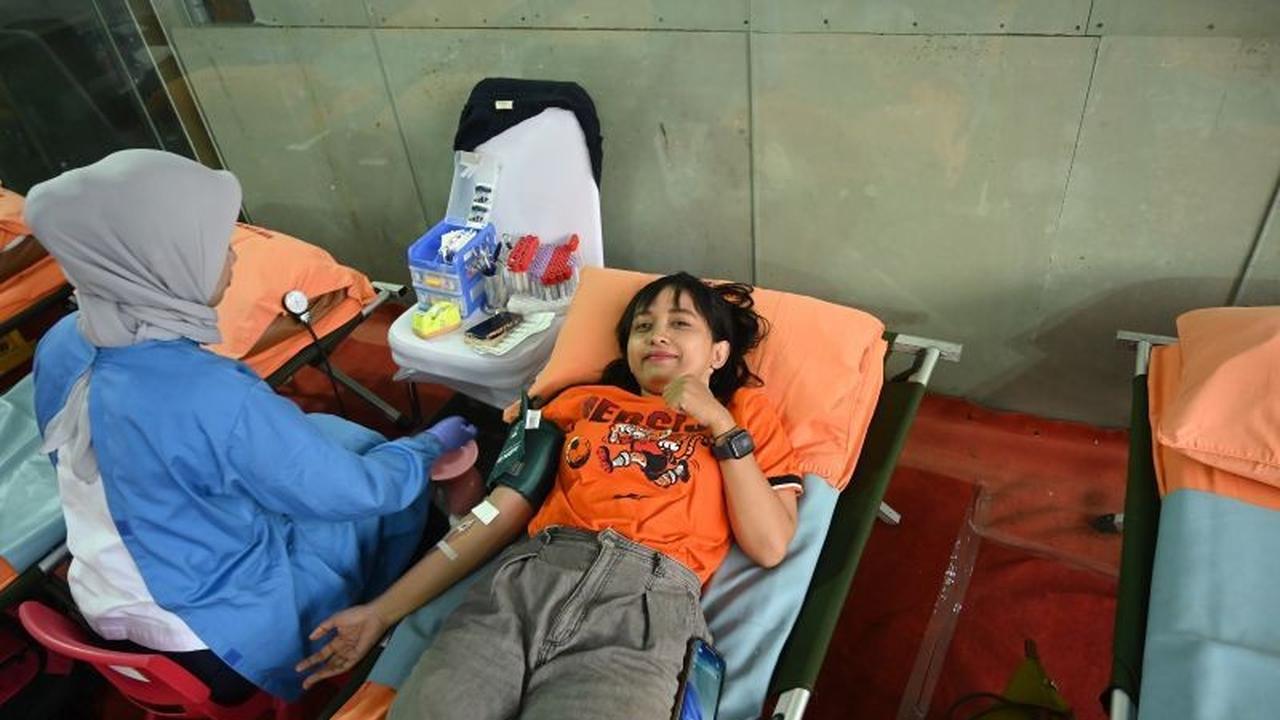 Donor Darah: Gotong Royong Modern Penyelamat Nyawa di Tengah Tantangan Kebutuhan Nasional