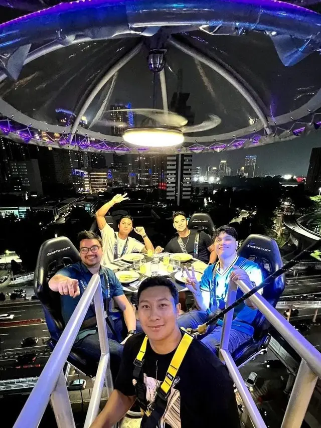 Potret Terbaru Philo Paz Armand Mantan Azizah Salsha