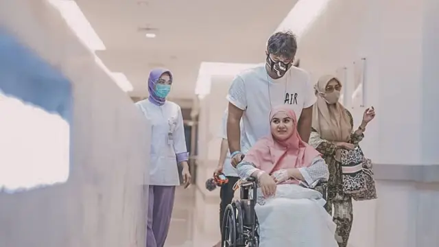 Irish Bella dan Ammar Zoni