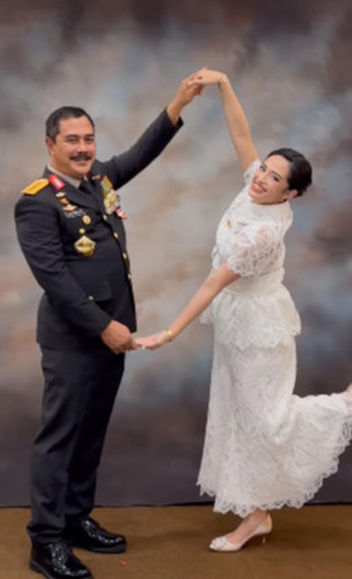 Di Balik Bintang 4 di Pundak