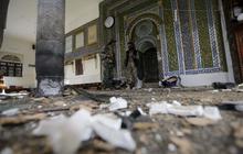 Serangan bom hantam masjid di Yaman, 29 jemaah salat Id tewas