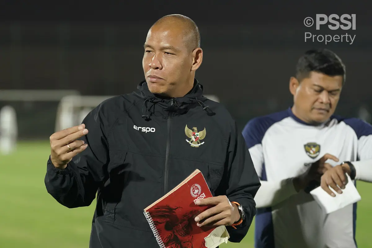 Pelatih Timnas Indonesia U-17, Nova Arianto