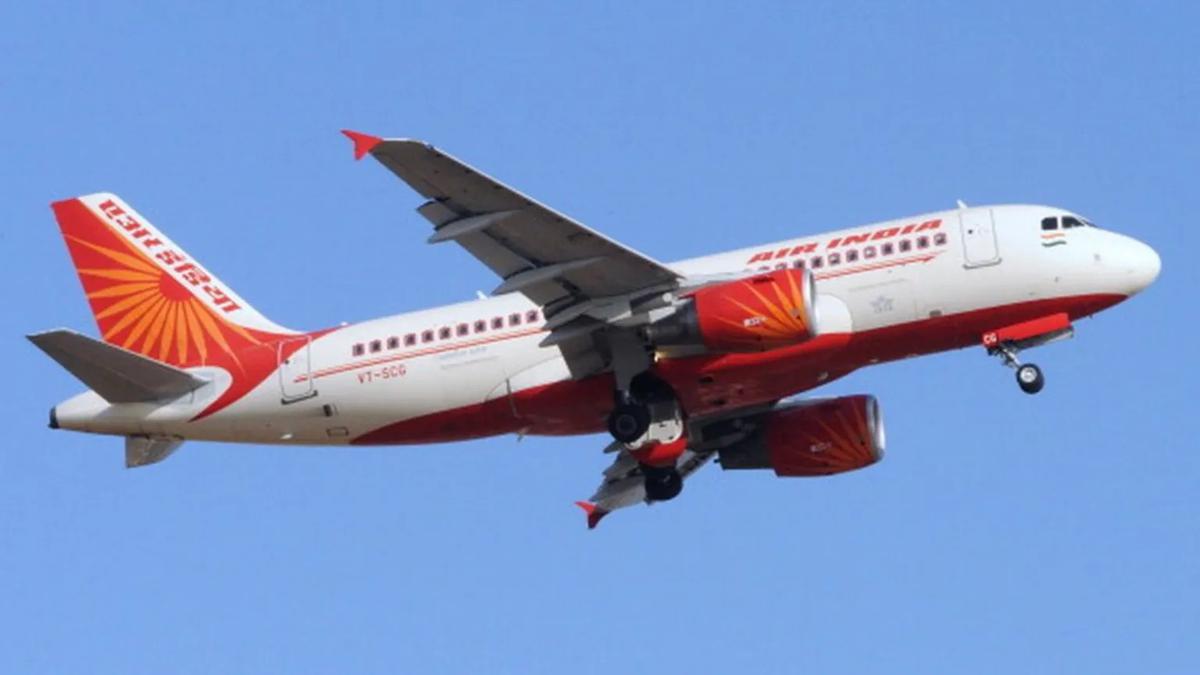 Tragedi Air India AI171 Jatuh dan Meledak, Baca Doa Ini saat Naik Pesawat