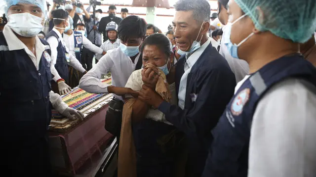 Suasana Pemakaman Demonstran Myanmar yang Tewas