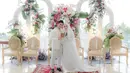 Pernikahan kedua Rizki disiarkan secara langsung melalui kanal YouTube 2R Production. 
 [Instagram/da2_rizki123]