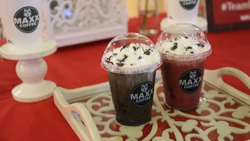 Coba Nikmatnya Kopi Rasa Red Velvet dan Black Velvet Ini