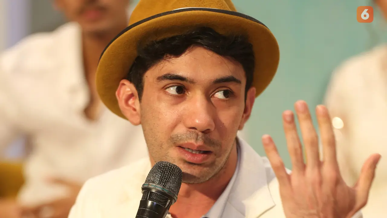 [Fimela] Reza Rahadian