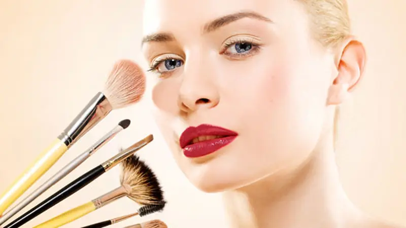 Ini Dia Tips Menggunakan Makeup untuk Para Pemula
