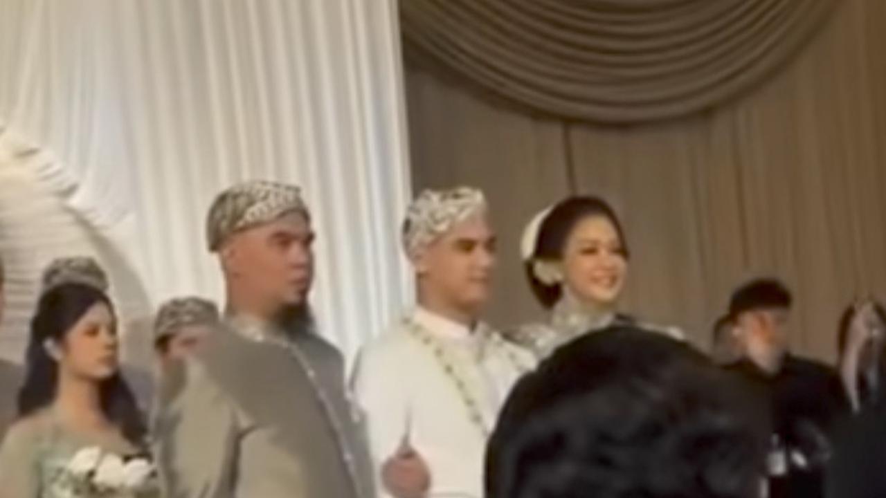 SAH! 5 Potret Akad Nikah Al Ghazali dan Alyssa Daguise, Gunakan Adat Sunda & Berlangsung di Jakarta