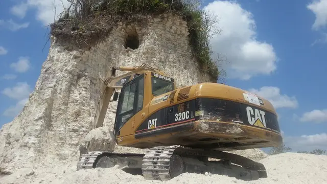 Piramida di Belize dihancurkan untuk pembangunan jalan