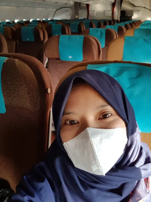 Pesawat penumpang yang kosong dan hanya mengangkat kurang dari 20 orang dari Jakarta ke Melbourne. (Koleksi pribadi)