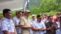 Menteri Pertahanan (Menhan) RI Syafrie Syamsuddin pada, Rabu (19/3/2025), meninjau lokasi pembangunan Sekolah Garuda Nusantara di Langowan, Kabupaten Minahasa, Sulut.