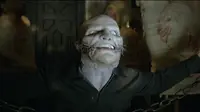 Slipknot benar-benar membuat kaget penggemarnya saat merilis videoklip dari single terbaru mereka yang bertajuk The Devil in I.