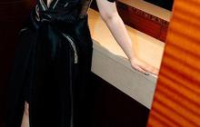 10 Potret Chelsea Islan Dipuji Gorgeous & Berdemage Tampil Pakai Dress Backless Hitam, Tato di Punggung Ramai Disorot