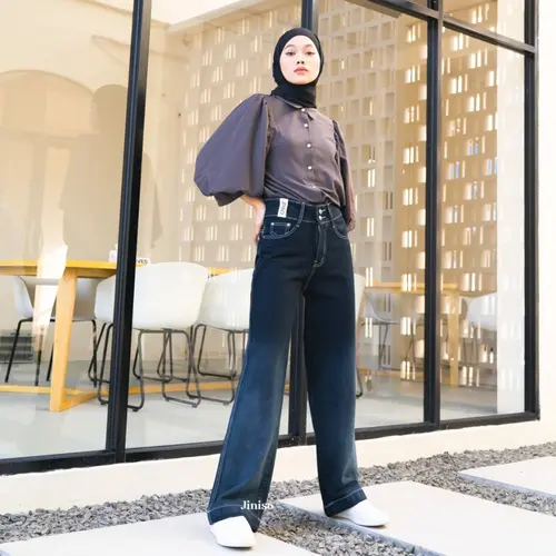 Hijabers Ingin Tampil Trendy Ini 5 Tips Mix and Match Baggy Pants Kamu ya Lifestyle Liputan6