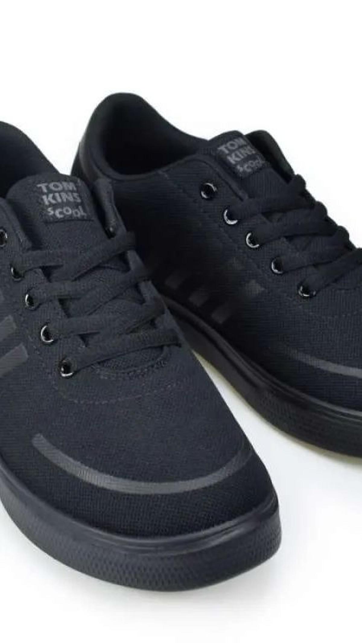 2. Scool Sandition, Sepatu yang Cocok saat Musim Panas