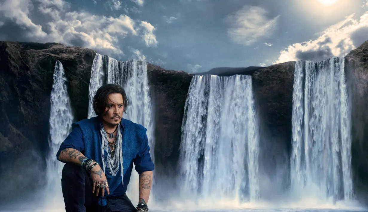 <p>Johnny Depp kembali membintangi kampanye parfum pria Dior. Kali ini, untuk seri terbarunya yang bernama Sauvage Eau Forte. [Dok/Dior].</p>