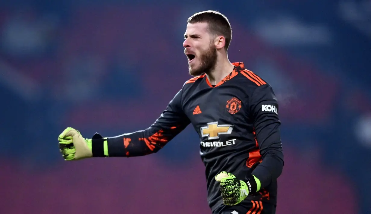 David de Gea - Kiper Setan Merah ini naik ke urutan 10 dalam tabel peraih clean sheet terbanyak di Liga Inggris setelah timnya bermain imbang tanpa gol melawan Watford. Sejauh ini kiper asal Spanyol itu telah mencatatkan 129 clean sheet. (AFP/Laurence GriffithsPool)