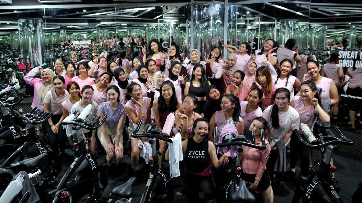 Serunya Olahraga dan Membangun Koneksi Baru di Fimelahood Fit & Fun: Indoor Cycling Day  #Lifestyle