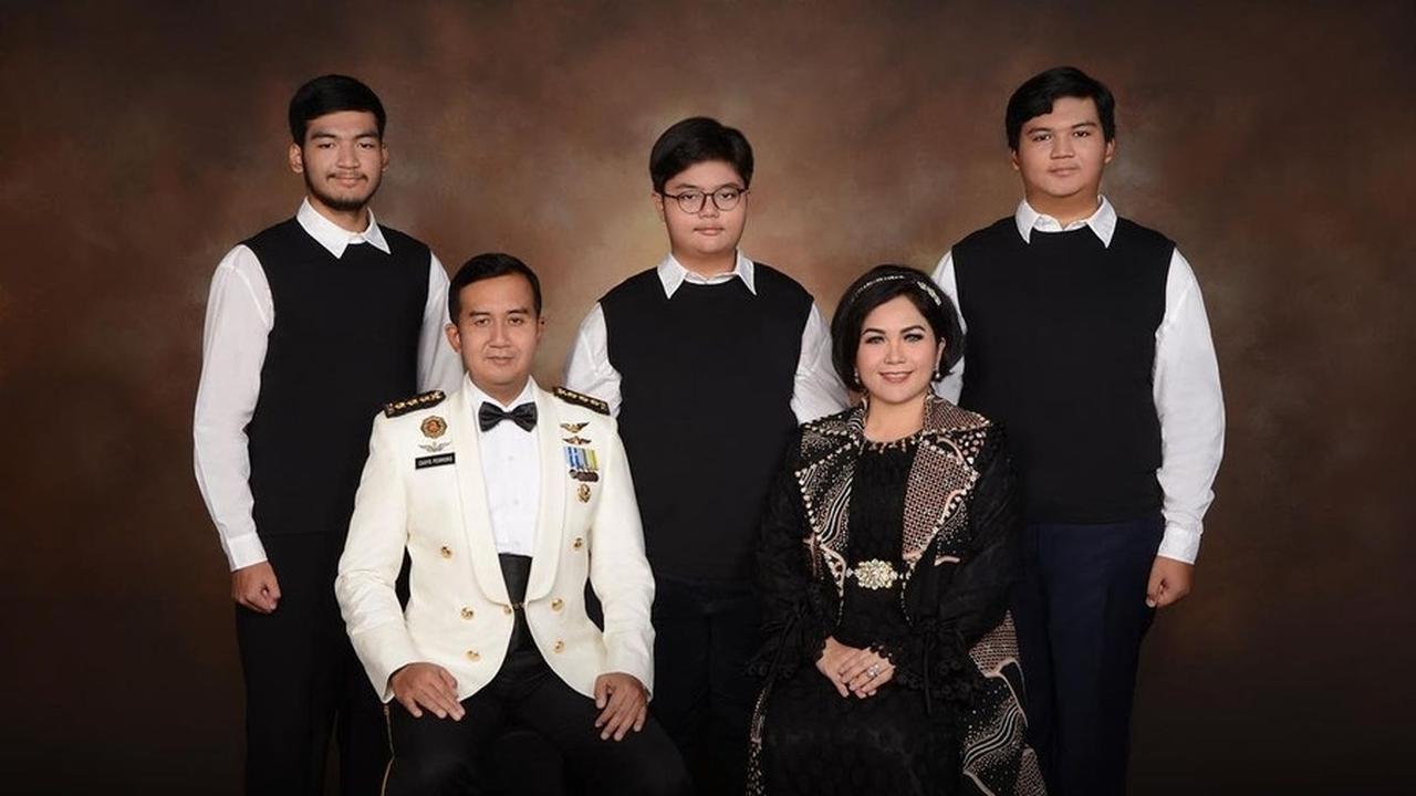 Potret Keluarga