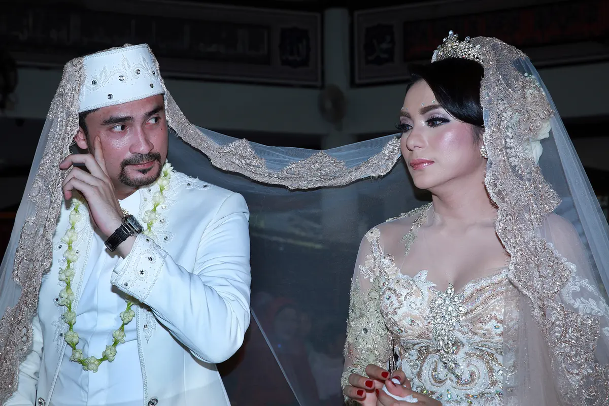 Reza Pahlevi dan Astrilika Lintong