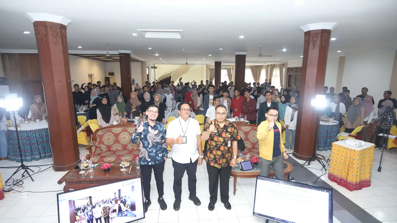 Kominfo.