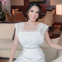 (Instagram/realangelkaramoy)