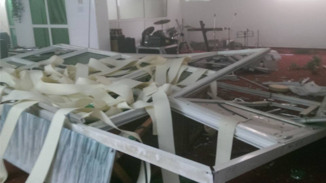 KBRI di Yaman Terkena bom.