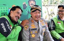 Ngariung hingga Guyon, Cara Mbah Con Kapolresta Solo Rangkul Driver Ojol