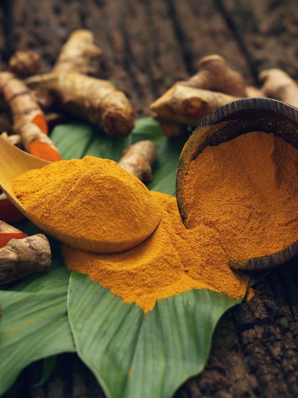 Baru 350 tanaman obat yang dimanfaatkan menjadi jamu. copyright shutterstock.com