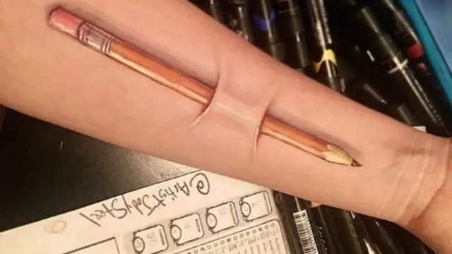 Menakjubkan tapi Bikin Merinding, 7 Karya Seniman Hand Painting Bertema Sadis