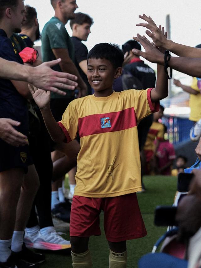 SSJ Arcamanik dan Oxford United