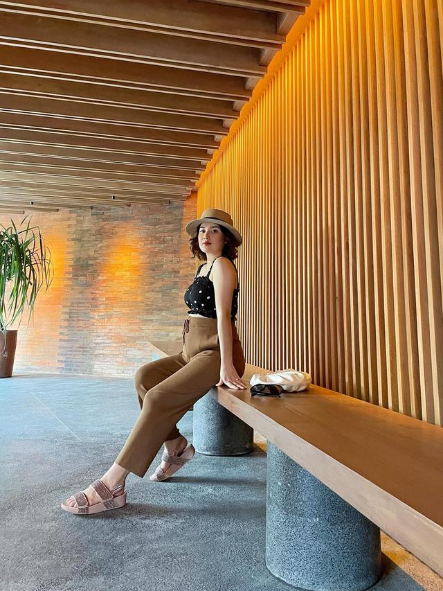 Perut Makin Buncit, Ini 7 Momen Rosiana Dewi Jalani Baby Moon di Bali