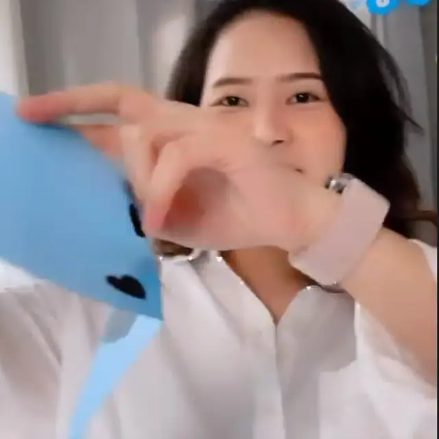 6 Momen Baby Shower Dinda Hauw, Dapat Kejutan dari Sahabat