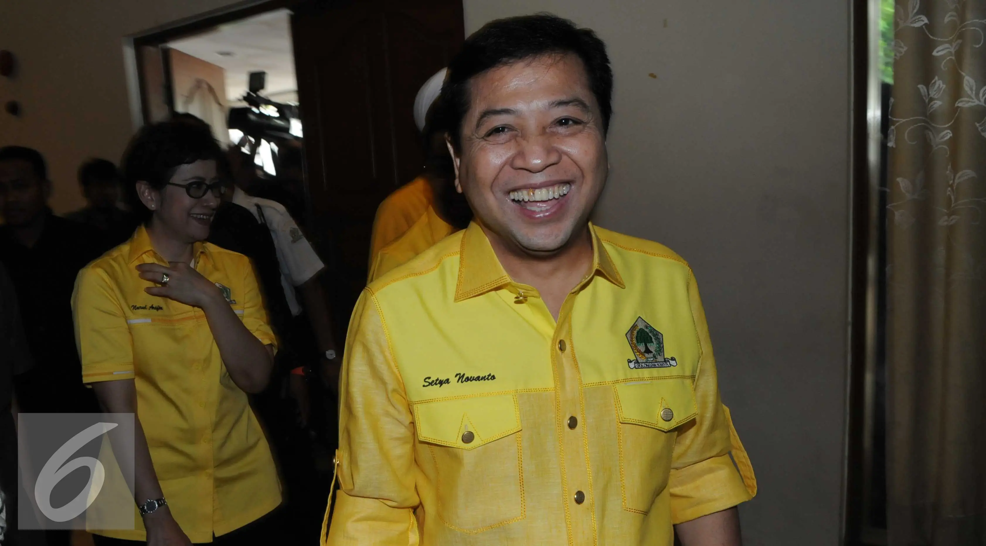 Ketua Umum Terpilih Golkar Periode 2016-2019 Setya Novanto usai mengumumkan struktur pengurus DPP Partai Golkar Masa Bakti 2016-2019 di Jakarta, Senin (30/5). (Liputan6.com/Helmi Afandi)